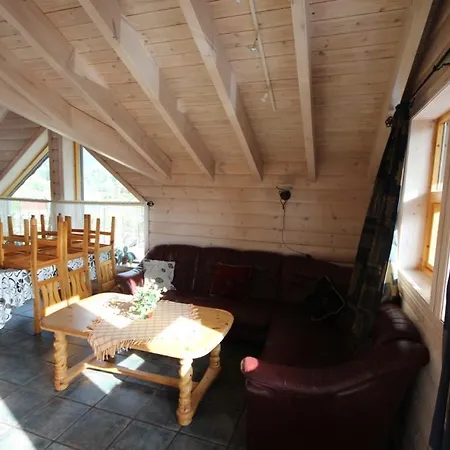 Bratland Kamp alanı *