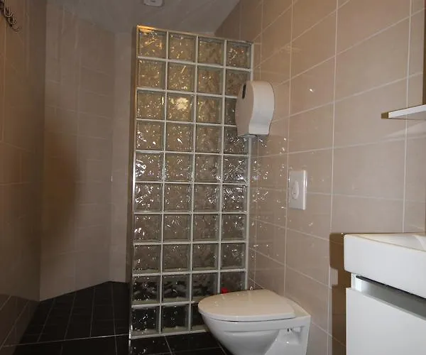 布拉特兰露营地旅馆 营地 卑爾根