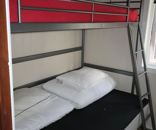 布拉特兰露营地旅馆 卑爾根